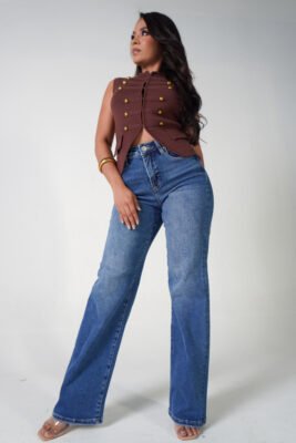 JEANS DE CORTE RECTO